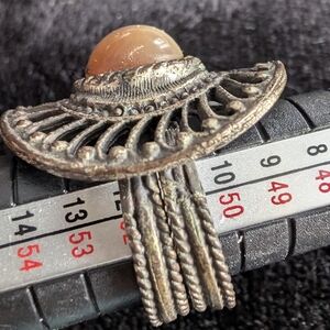 Costume cabachon ring